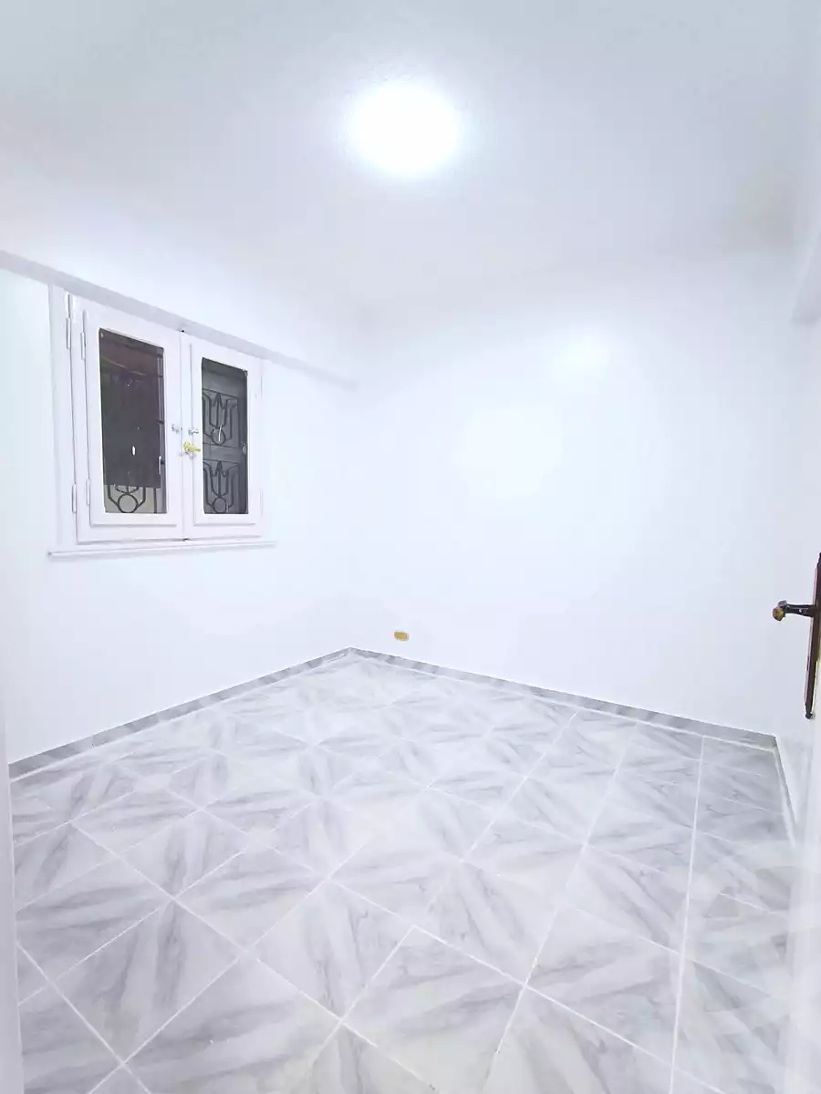 https://aqarmap.com.eg/ar/listing/7115517-for-sale-alexandria-al-agamy-shataa-el-nakheel
