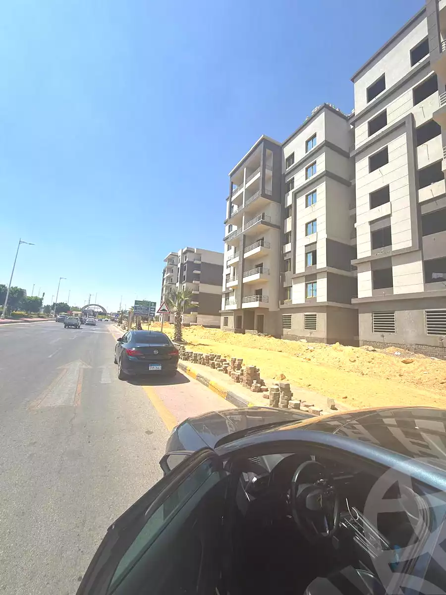 https://aqarmap.com.eg/ar/listing/7115535-for-sale-cairo-el-shorouk-compounds-mayan-compound-stm