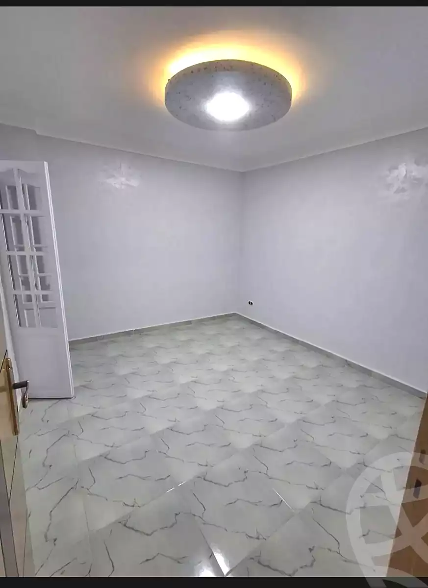 https://aqarmap.com.eg/ar/listing/7115546-for-sale-alexandria-lsywf-el-falki