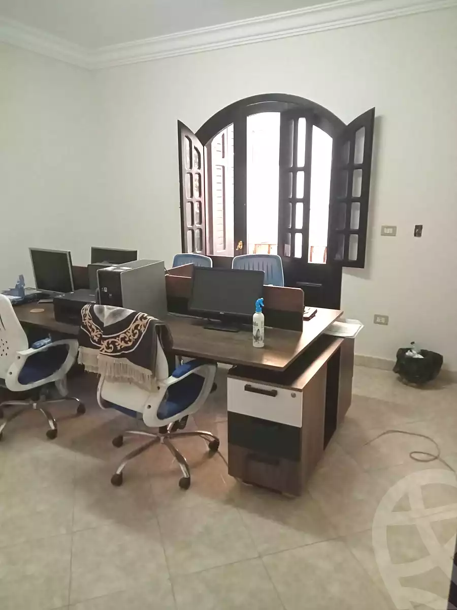 https://aqarmap.com.eg/ar/listing/7115649-for-sale-cairo-new-cairo-ganob-el-akadamiya-south-academy-z