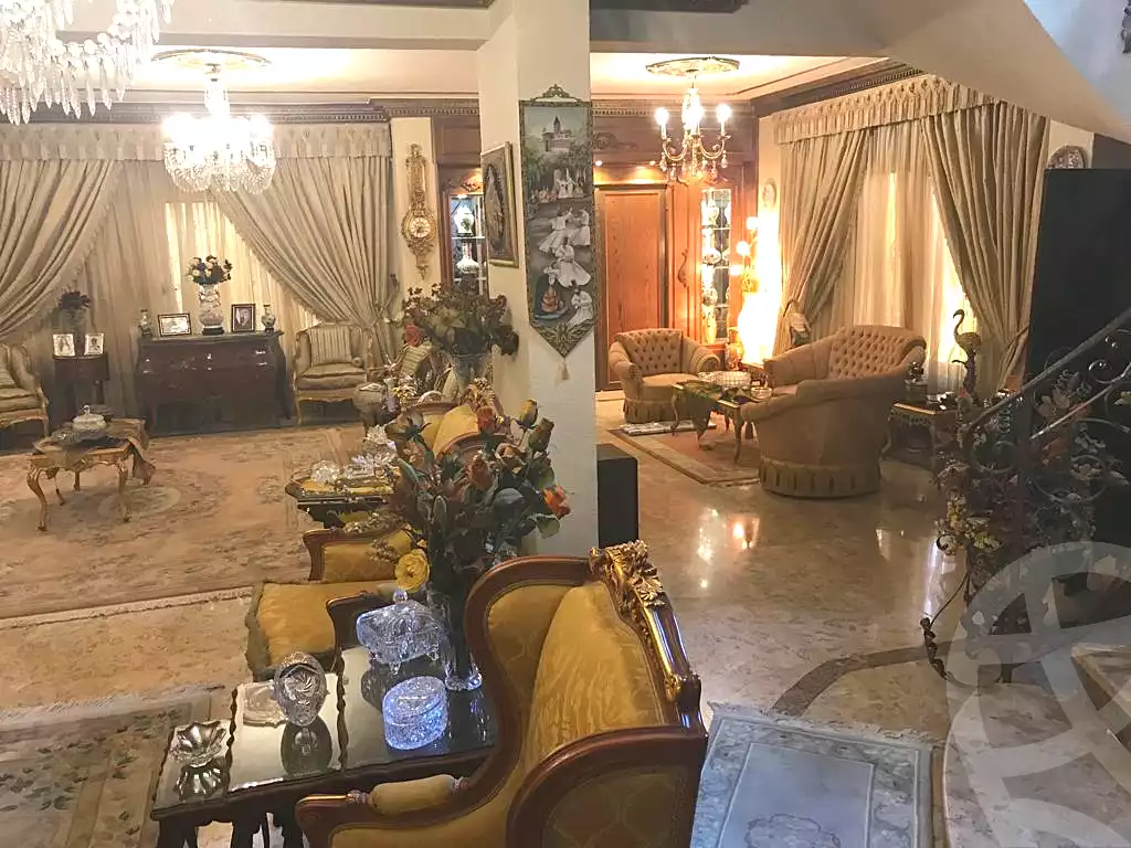 https://aqarmap.com.eg/ar/listing/7115653-for-sale-cairo-new-cairo-ganob-el-akadamiya-south-academy-d-khaled-ibn-el-waleed-st