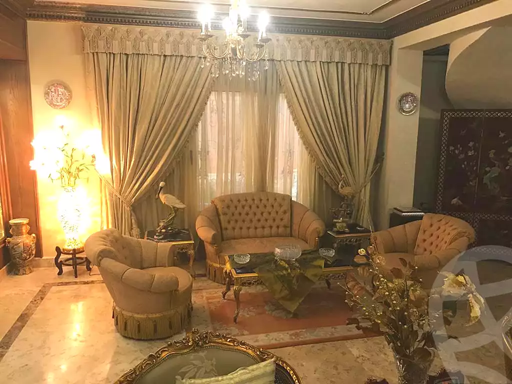 https://aqarmap.com.eg/ar/listing/7115653-for-sale-cairo-new-cairo-ganob-el-akadamiya-south-academy-d-khaled-ibn-el-waleed-st