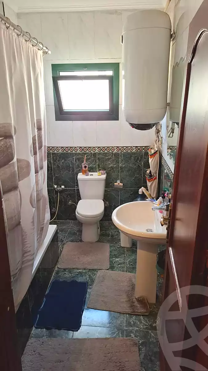 https://aqarmap.com.eg/ar/listing/7115659-for-sale-cairo-new-cairo-ganob-el-akadamiya-south-academy-h-amr-ibn-el-ass-st