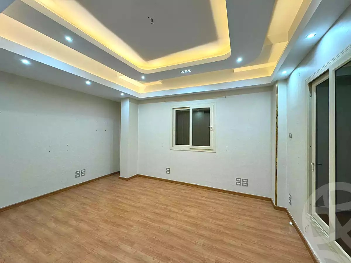 https://aqarmap.com.eg/ar/listing/7115664-for-sale-cairo-new-cairo-ganob-el-akadamiya-south-academy-z