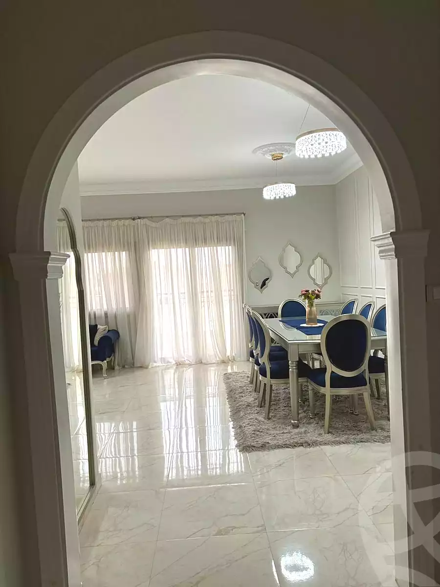 https://aqarmap.com.eg/ar/listing/7115666-for-sale-cairo-new-cairo-ganob-el-akadamiya-south-academy-b-taha-hussein-st