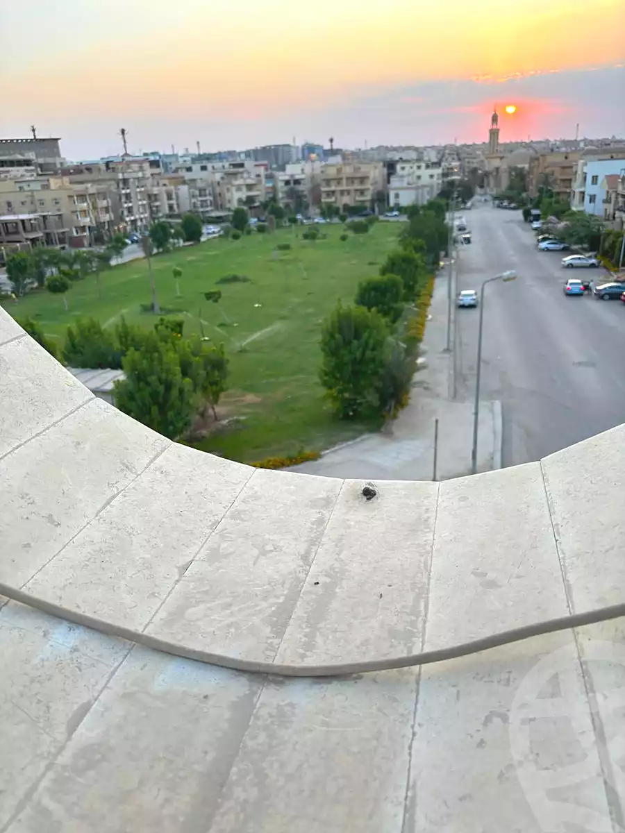 https://aqarmap.com.eg/ar/listing/7115678-for-sale-cairo-new-cairo-ganob-el-akadamiya-south-academy-g-sedki-suliman-st