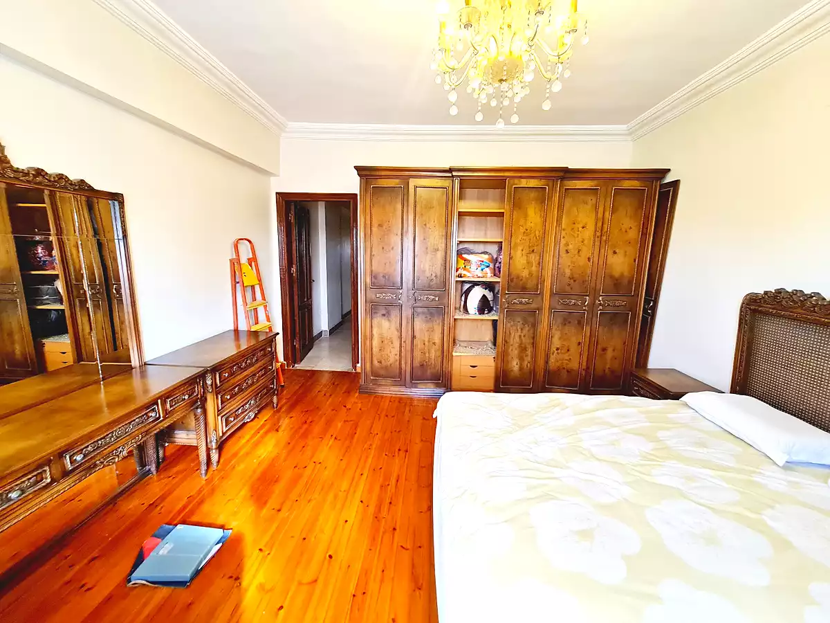 https://aqarmap.com.eg/ar/listing/7115793-for-sale-alexandria-smouha-tout-ankh-amoun-st