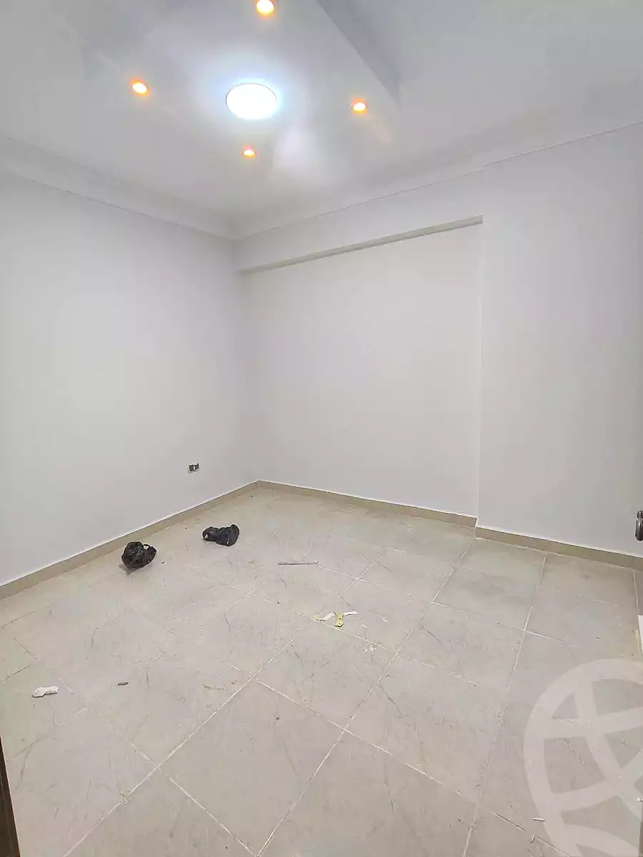 https://aqarmap.com.eg/en/listing/7115896-for-rent-alexandria-sydy-bshr-sydy-bshr-bhry-khalil-hamada-st
