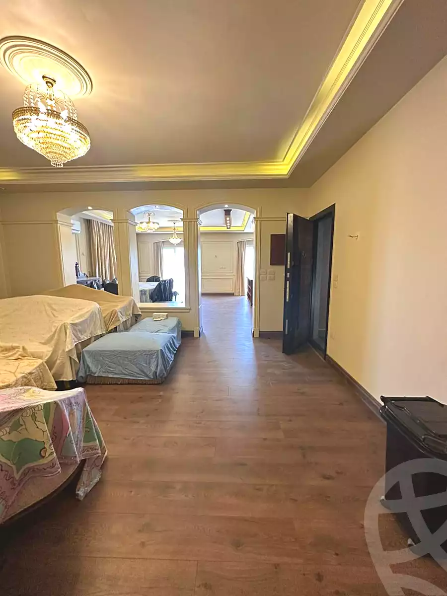 https://aqarmap.com.eg/ar/listing/7115895-for-sale-cairo-new-cairo-ganob-el-akadamiya-south-academy-d-khaled-ibn-el-waleed-st