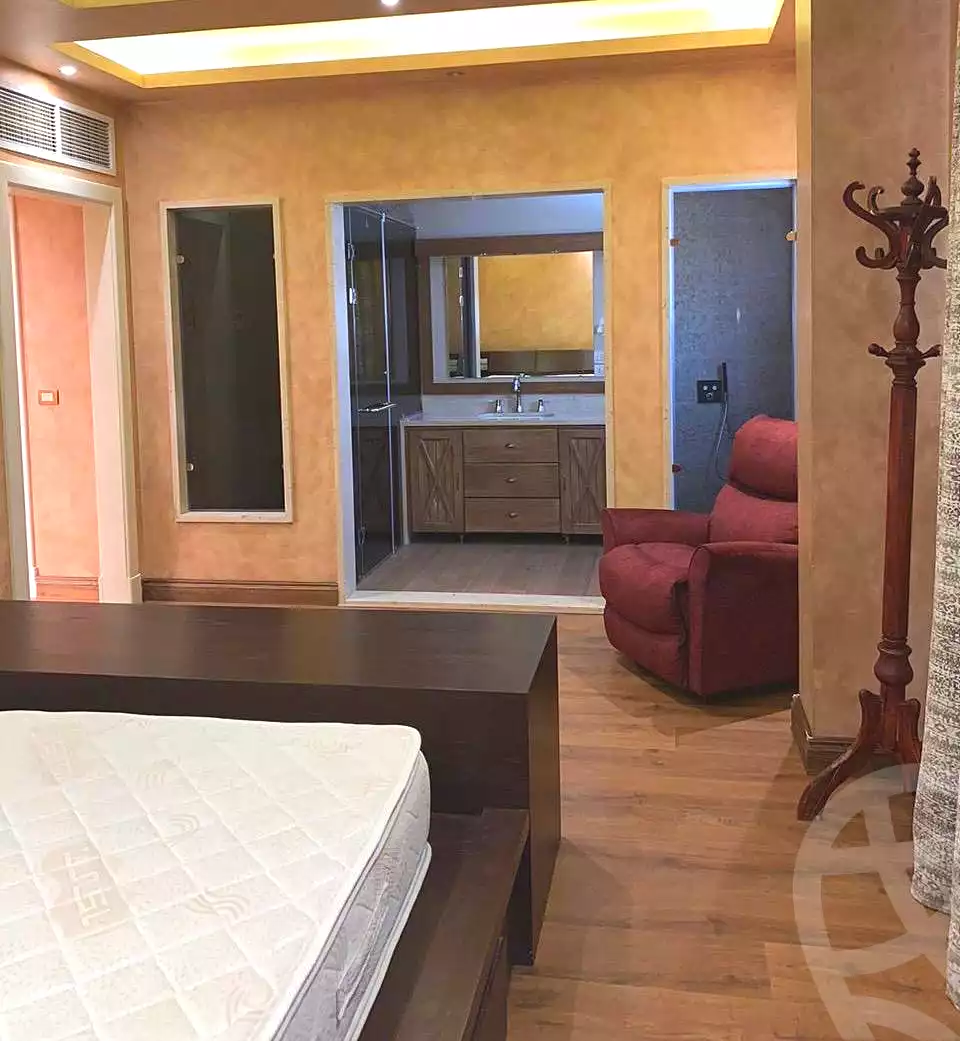 https://aqarmap.com.eg/ar/listing/7115895-for-sale-cairo-new-cairo-ganob-el-akadamiya-south-academy-d-khaled-ibn-el-waleed-st