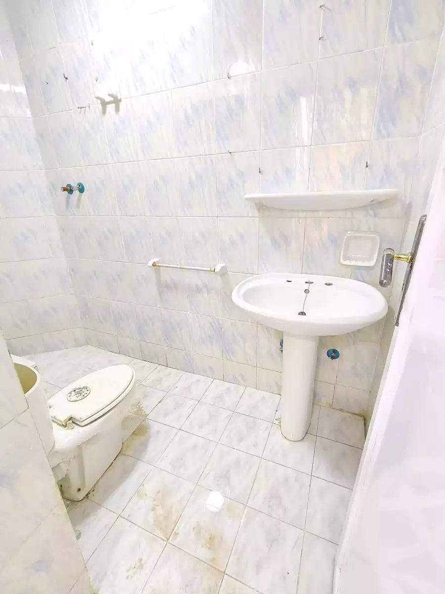 https://aqarmap.com.eg/ar/listing/7115984-for-sale-alexandria-al-agamy-shataa-el-nakheel