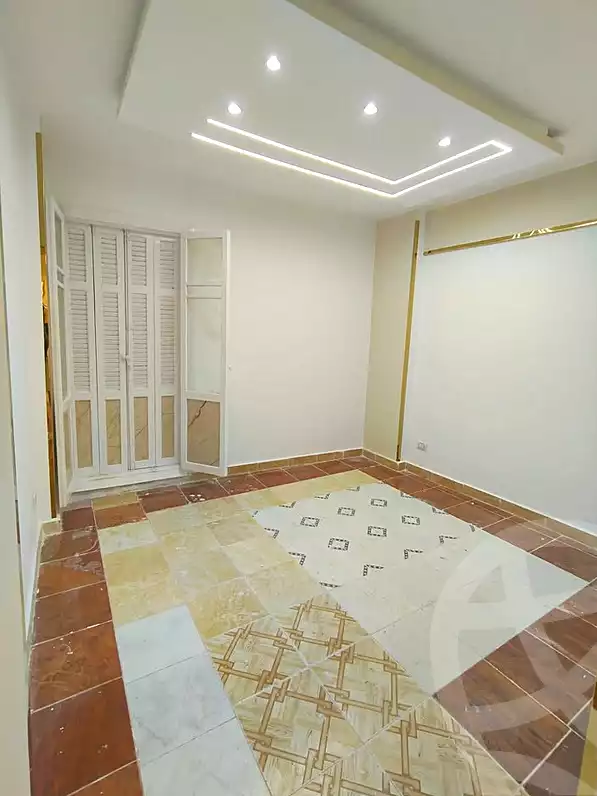 https://aqarmap.com.eg/en/listing/7116040-for-sale-alexandria-lsywf-el-falki