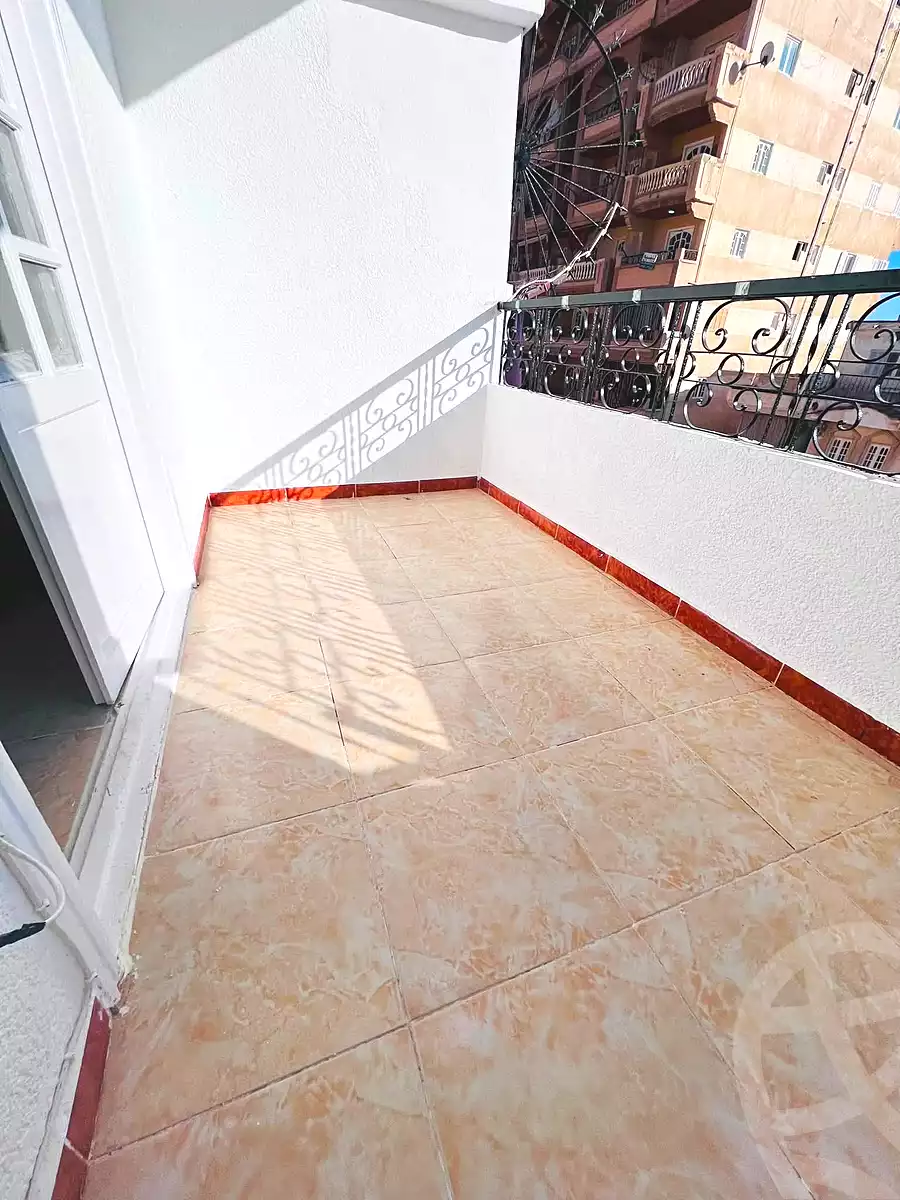 https://aqarmap.com.eg/en/listing/7116186-for-sale-alexandria-al-agamy-shataa-el-nakheel