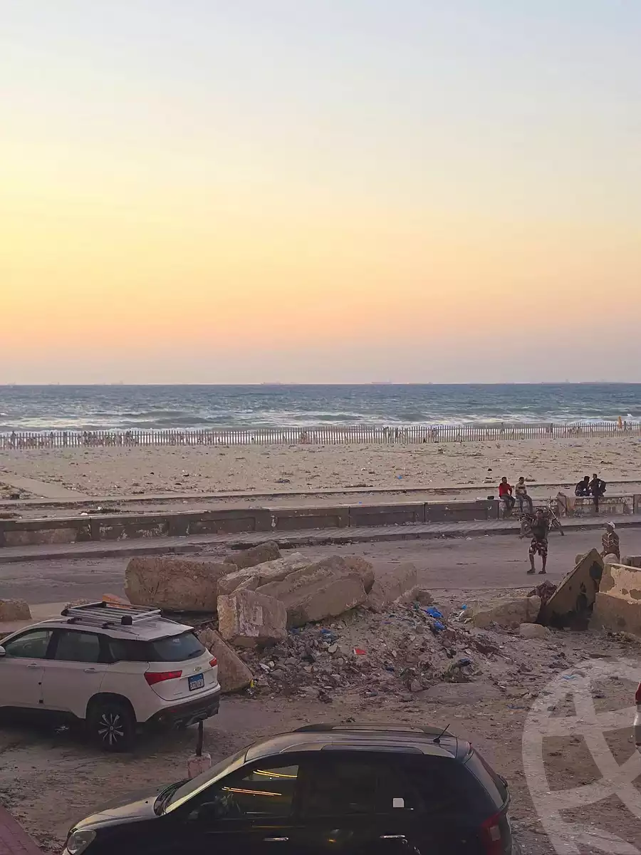 https://aqarmap.com.eg/ar/listing/7116231-for-sale-alexandria-al-agamy-shataa-el-nakheel
