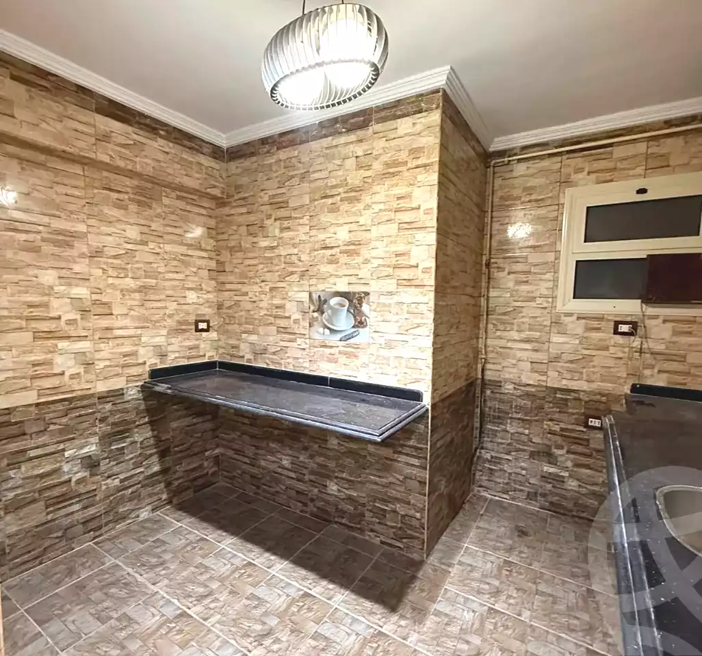 https://aqarmap.com.eg/en/listing/7116410-for-sale-alexandria-el-mandara-shr-jml-bd-lnsr