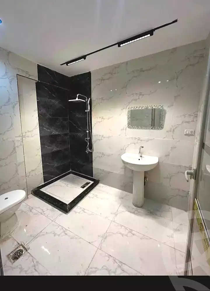 https://aqarmap.com.eg/en/listing/7116738-for-sale-alexandria-al-agamy-lbytsh-street-8
