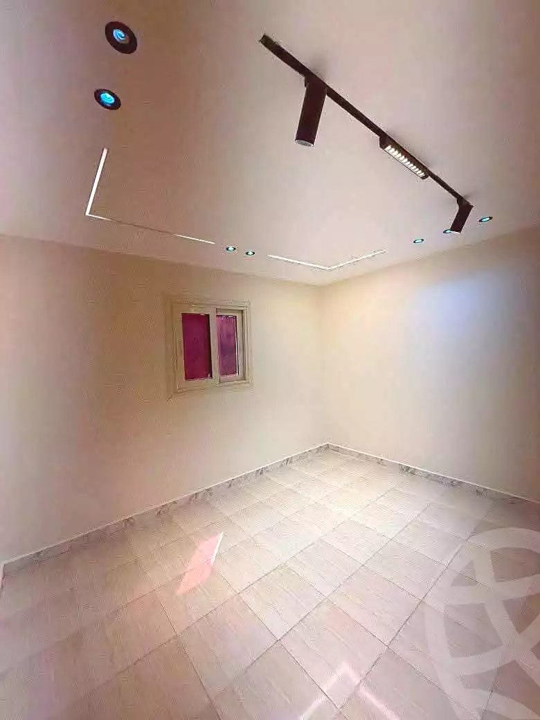 https://aqarmap.com.eg/ar/listing/7116783-for-sale-alexandria-al-agamy-lbytsh-bianchiii