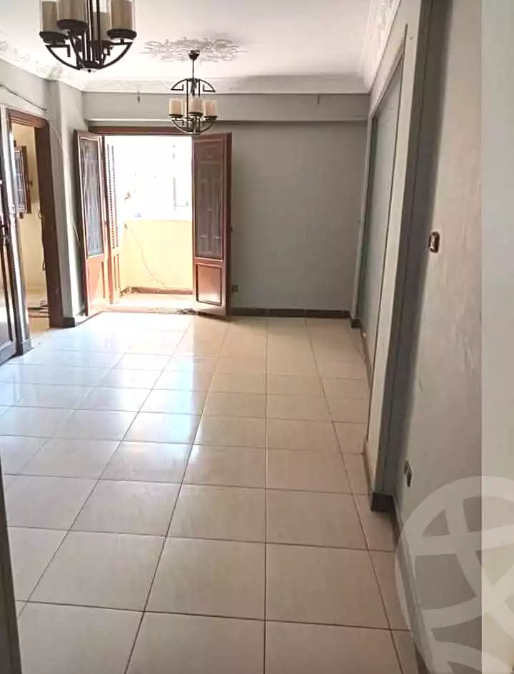 https://aqarmap.com.eg/en/listing/7116874-for-rent-alexandria-ganaklis