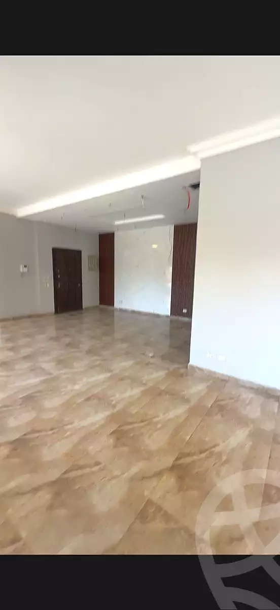 https://aqarmap.com.eg/ar/listing/7117072-for-sale-cairo-new-cairo-first-settlement-mhwr-mstfy-kml