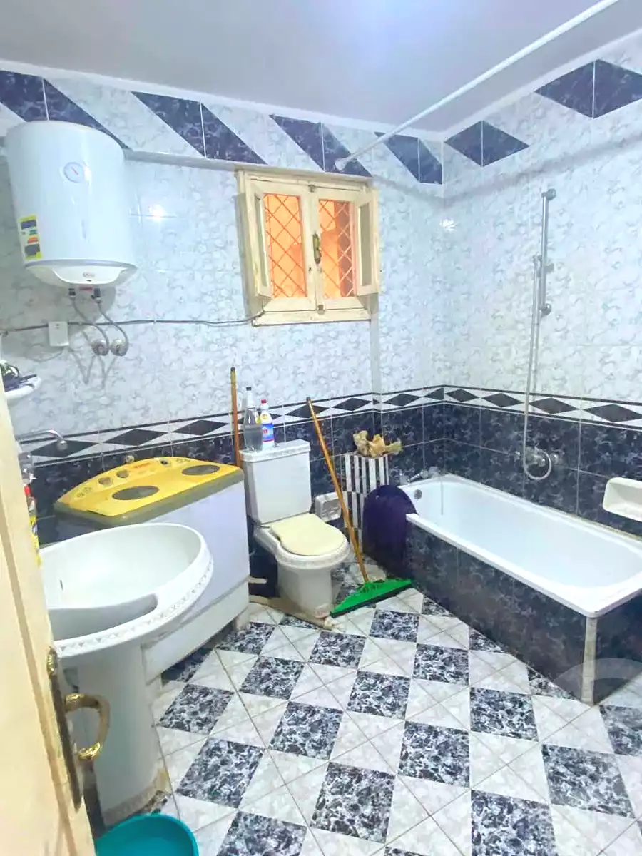 https://aqarmap.com.eg/en/listing/7117205-for-sale-alexandria-al-agamy-el-hanouvel