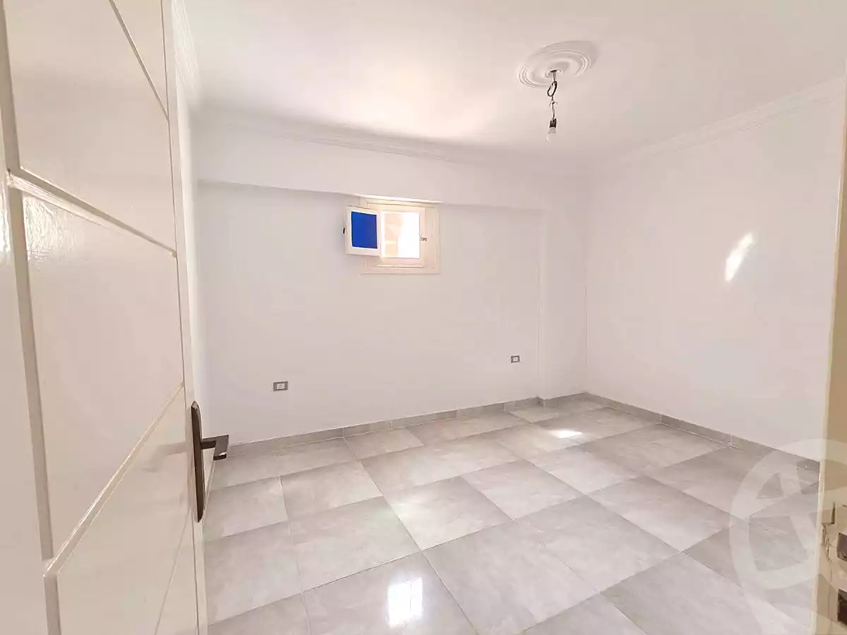 https://aqarmap.com.eg/en/listing/7117276-for-sale-alexandria-al-agamy-el-hanouvel-al-haded-we-al-soulb-st