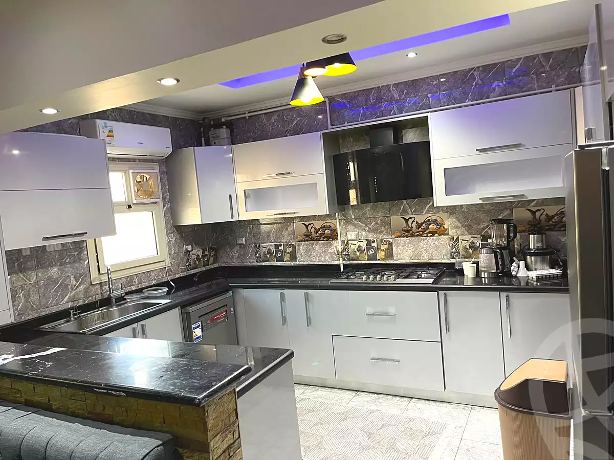 https://aqarmap.com.eg/ar/listing/7117547-for-rent-cairo-new-cairo-el-narges-el-narges-8-omar-makram-street