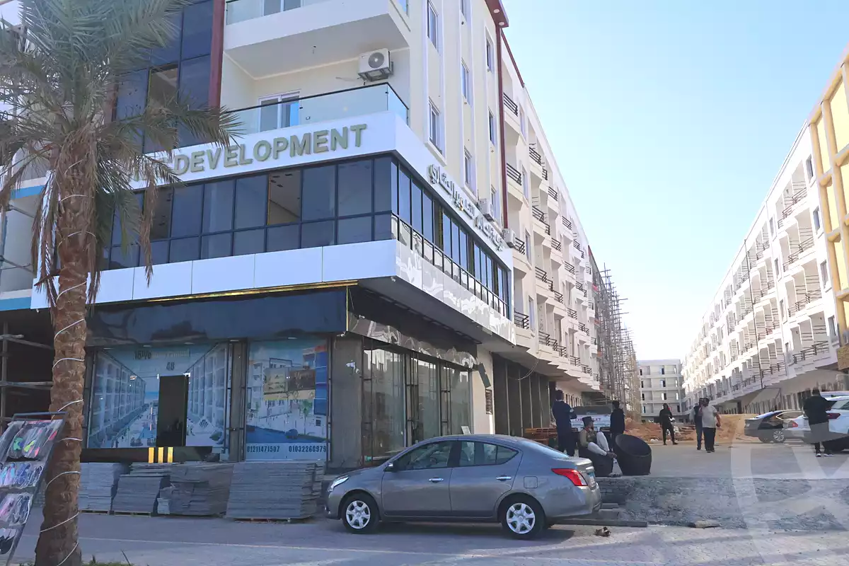 https://aqarmap.com.eg/en/listing/7117470-for-sale-red-sea-hurghada-resorts-grand-rock-resort-al-hares