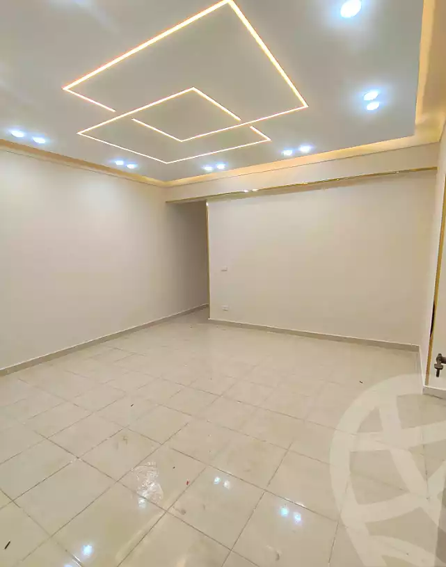 https://aqarmap.com.eg/en/listing/7117788-for-sale-alexandria-miami-street-57