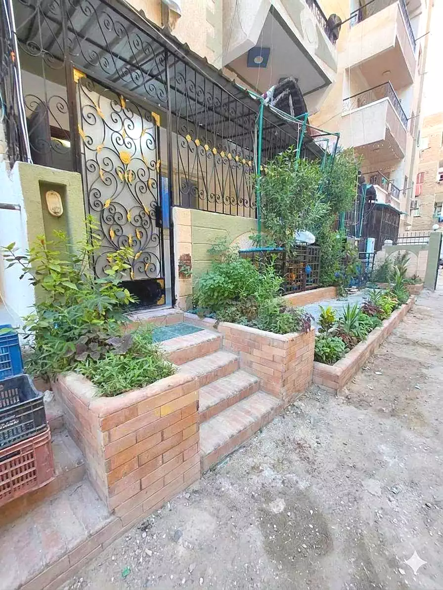 https://aqarmap.com.eg/en/listing/7117838-for-sale-alexandria-al-agamy-shataa-el-nakheel