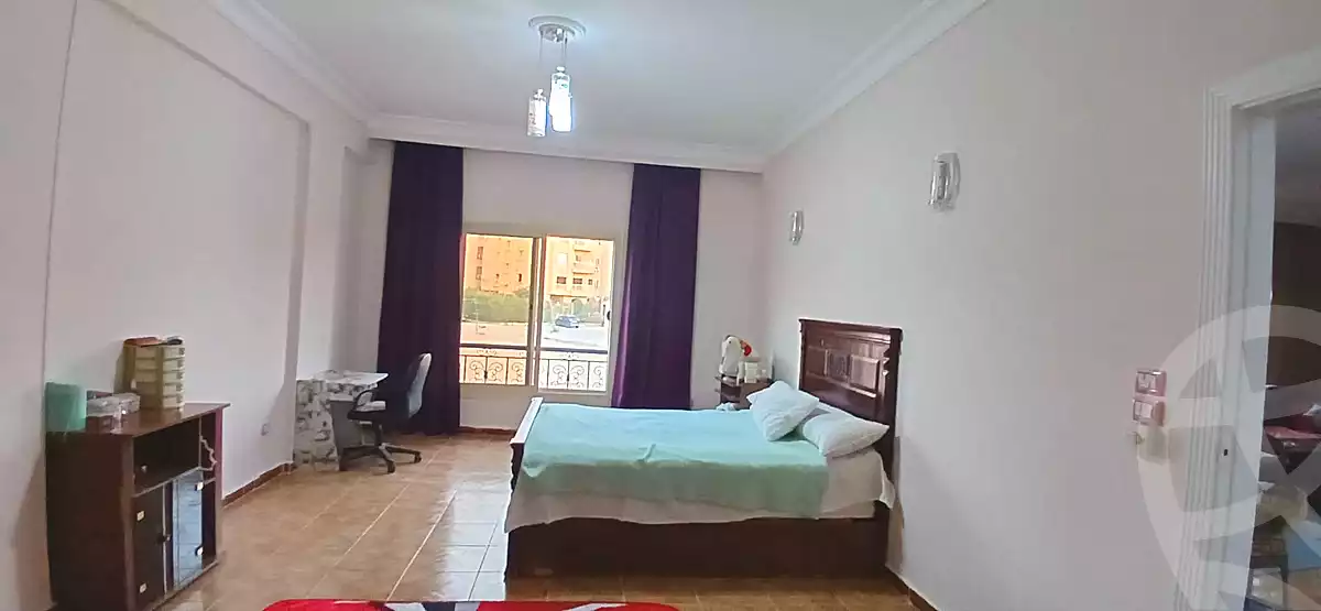 https://aqarmap.com.eg/ar/listing/7117890-for-sale-cairo-new-cairo-south-investors-mohammed-nagib-axis-st
