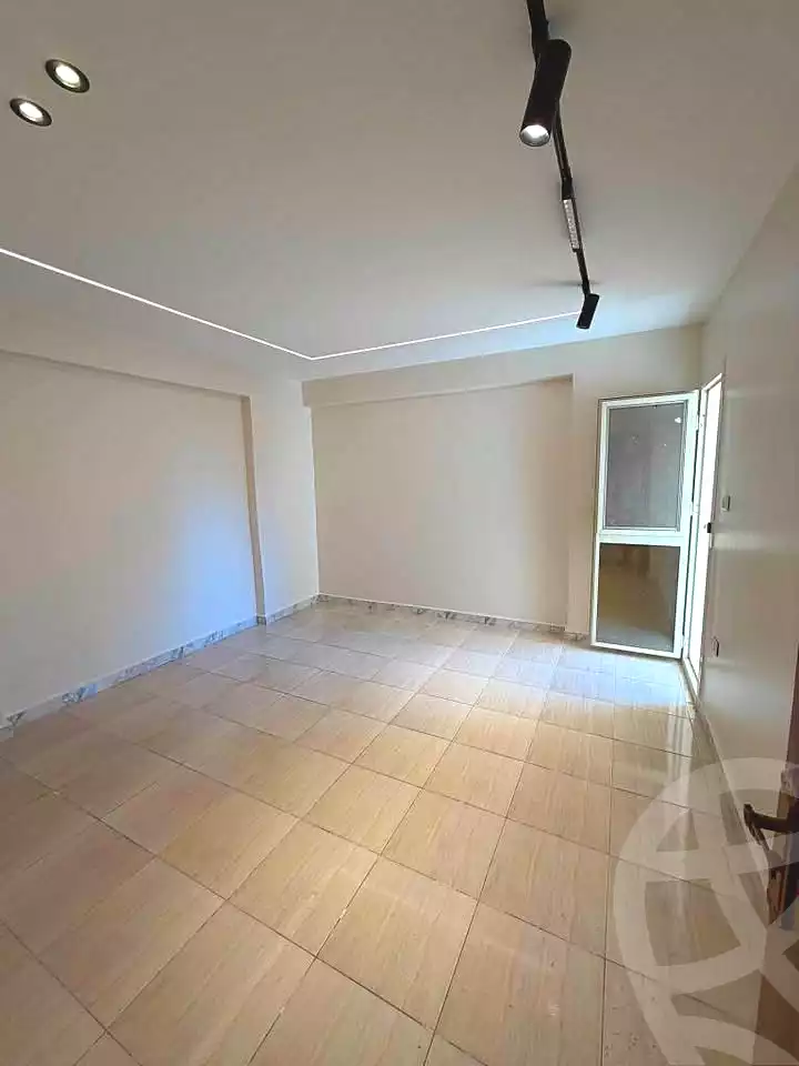 https://aqarmap.com.eg/en/listing/7118008-for-sale-alexandria-al-agamy-lbytsh-bianchiii