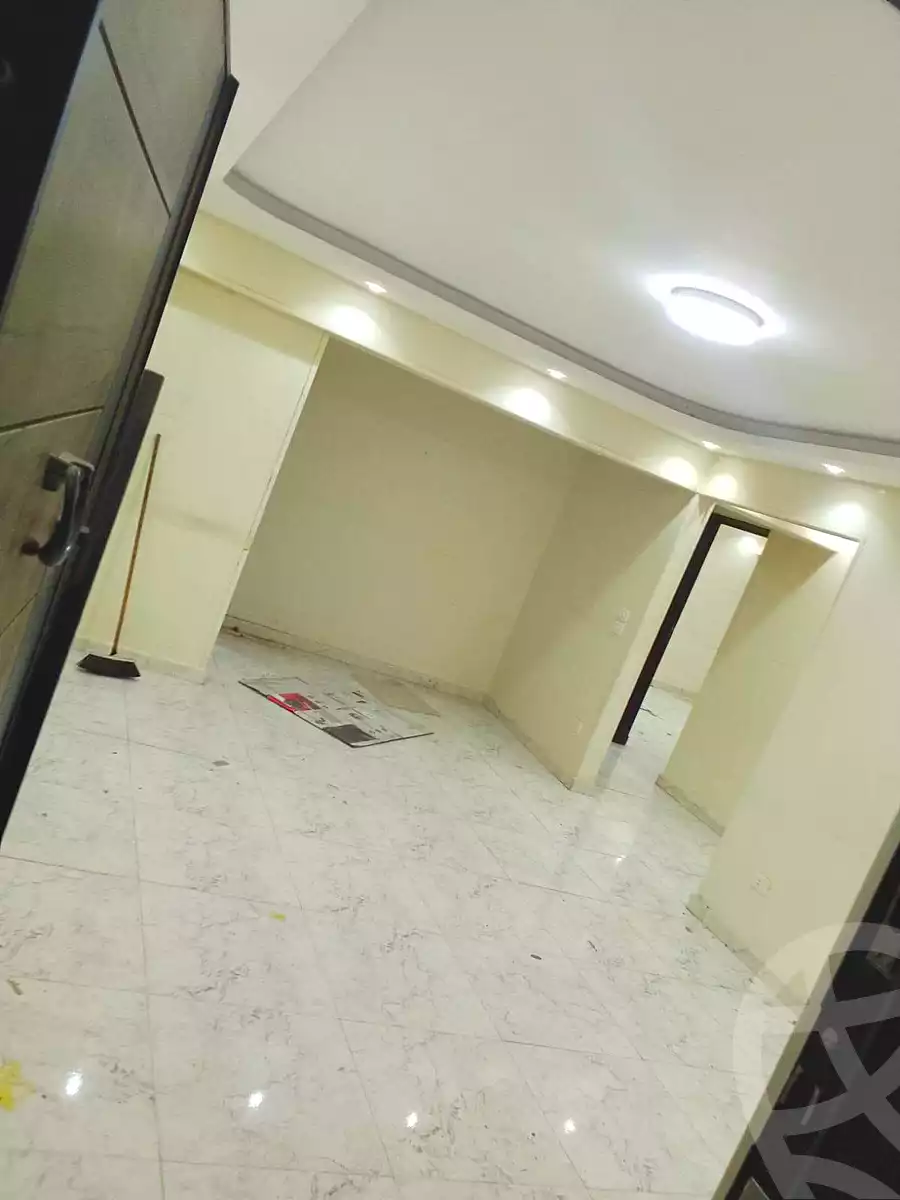 https://aqarmap.com.eg/ar/listing/7118366-for-rent-cairo-helwan-helwan-el-sharkeya-gaafar-st
