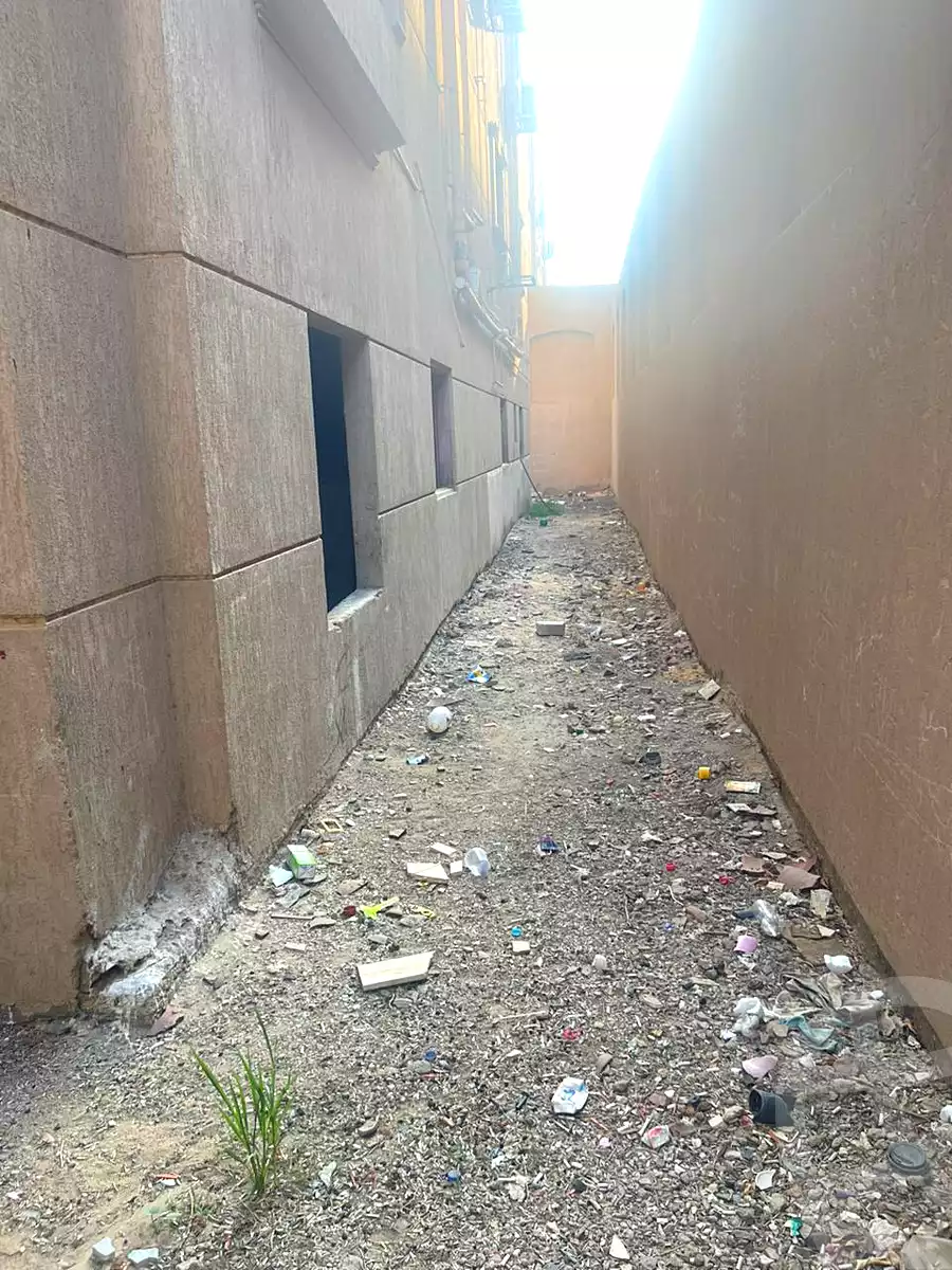 https://aqarmap.com.eg/ar/listing/7118368-for-sale-cairo-new-cairo-ganob-el-akadamiya-south-academy-b-taha-hussein-st