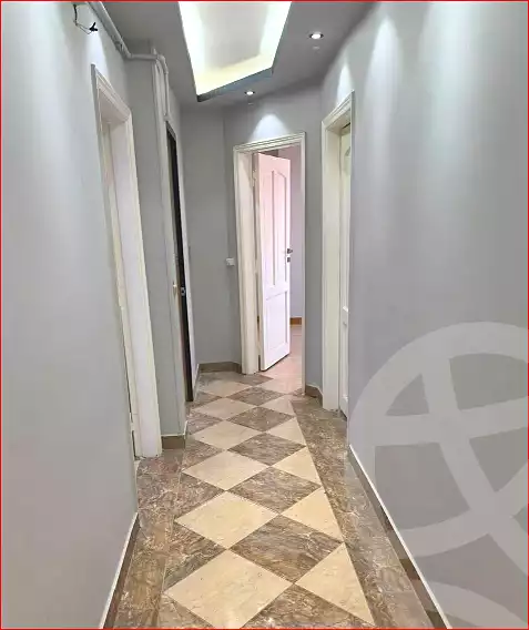 https://aqarmap.com.eg/en/listing/7118378-for-sale-cairo-helwan-helwan-el-sharkeya-borhan-st