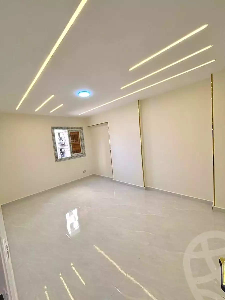 https://aqarmap.com.eg/en/listing/7118587-for-sale-alexandria-miami-mahmoud-el-isawy-st
