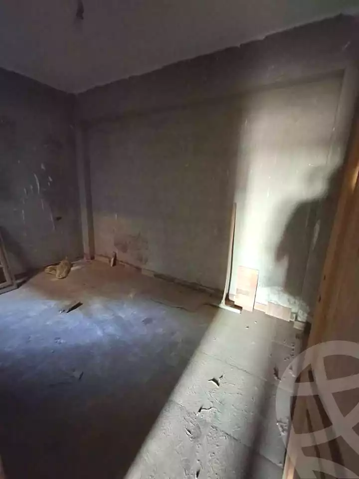 https://aqarmap.com.eg/ar/listing/7118718-for-sale-alexandria-lsywf-el-falki