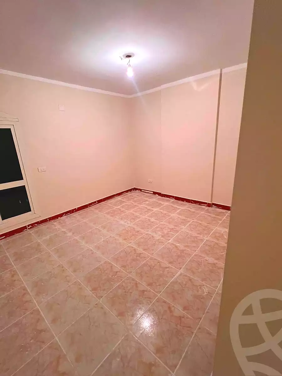 https://aqarmap.com.eg/ar/listing/7118769-for-sale-cairo-helwan-helwan-el-sharkeya-mostafa-safwat-st