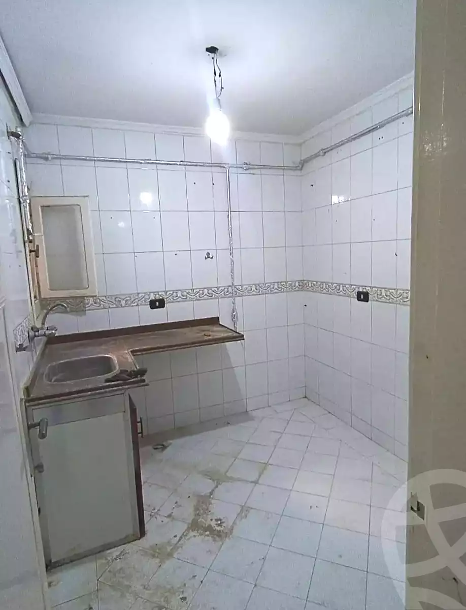 https://aqarmap.com.eg/ar/listing/7118786-for-sale-alexandria-ganaklis-shr-bw-qyr-tryq-lhry