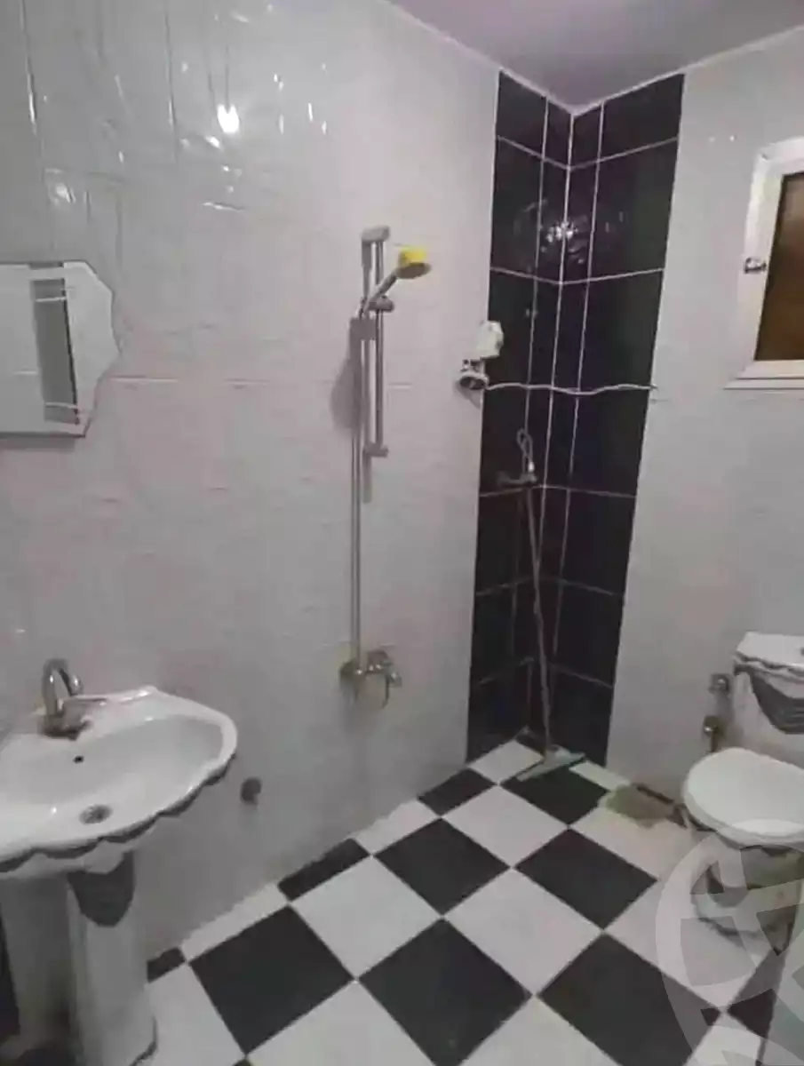 https://aqarmap.com.eg/ar/listing/7119343-for-sale-alexandria-al-agamy-lbytsh-el-hanafeya-st