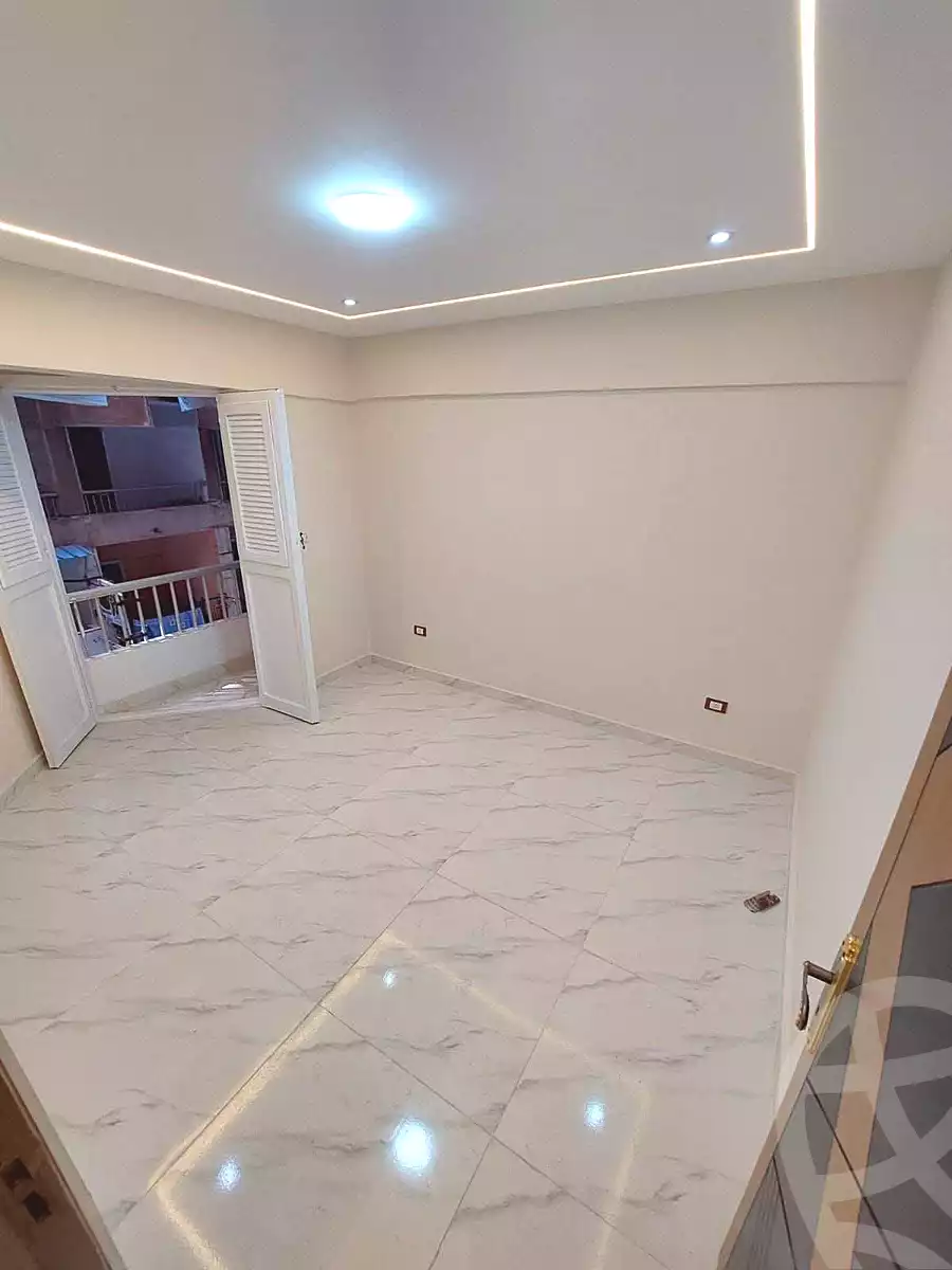 https://aqarmap.com.eg/en/listing/7119365-for-sale-alexandria-sydy-bshr-sydy-bshr-bhry-shr-khld-bn-lwlyd