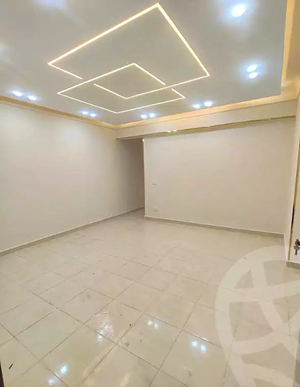 https://aqarmap.com.eg/ar/listing/7119422-for-sale-alexandria-miami-mahmoud-el-isawy-st