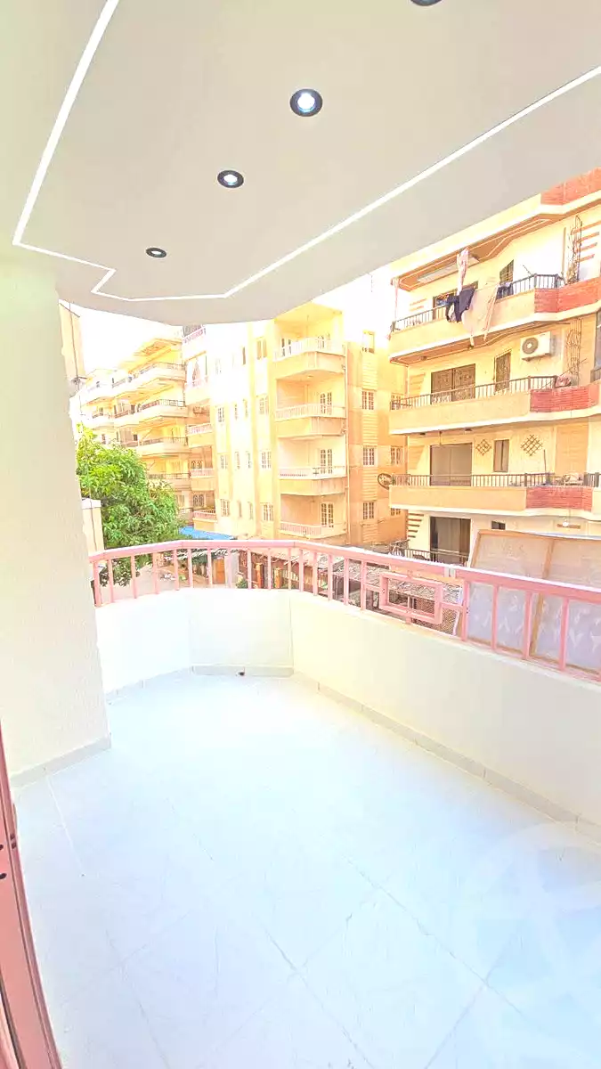 https://aqarmap.com.eg/ar/listing/7119663-for-sale-alexandria-al-agamy-shataa-el-nakheel-street-10