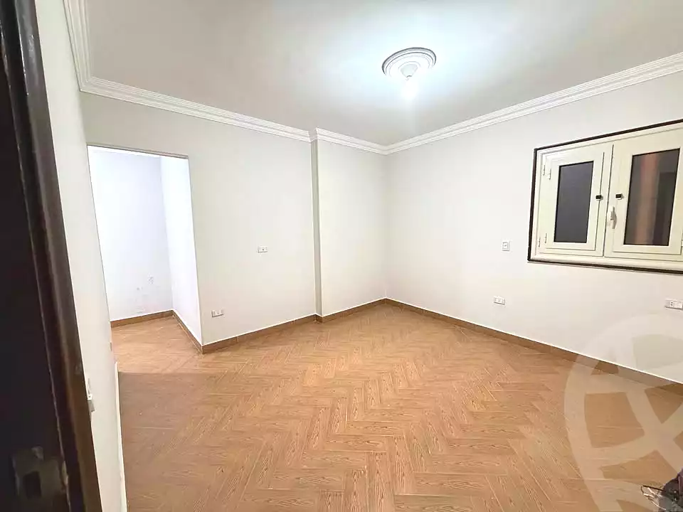 https://aqarmap.com.eg/ar/listing/7119691-for-sale-cairo-heliopolis-gesr-elsuez-ibn-sender-square
