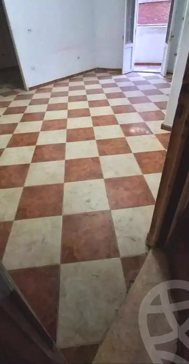 https://aqarmap.com.eg/ar/listing/7119707-for-sale-alexandria-al-agamy-lbytsh-el-hay-st