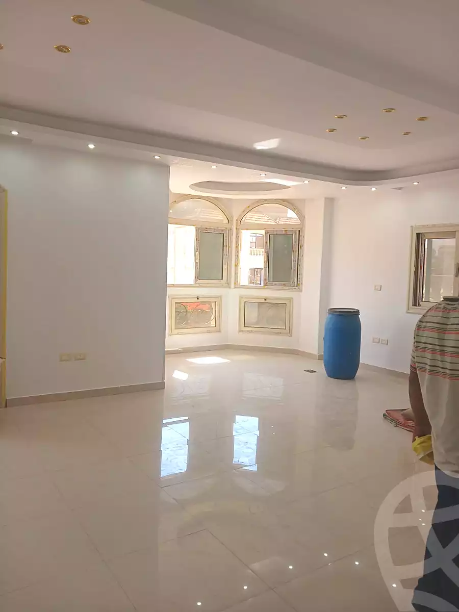 https://aqarmap.com.eg/ar/listing/7119857-for-rent-cairo-new-cairo-el-yassamin-el-yasmeen-7-el-shaheed-mahmoud-maher-st