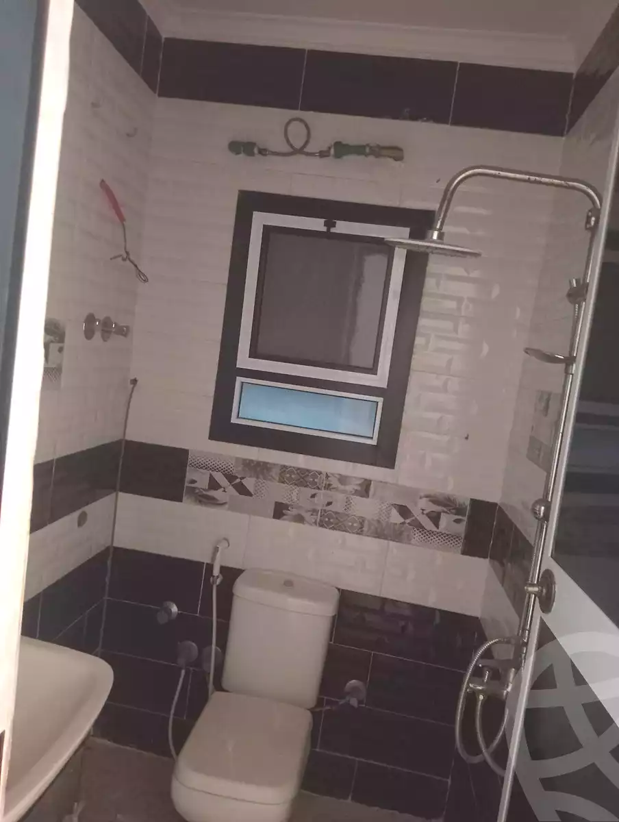 https://aqarmap.com.eg/ar/listing/7119901-for-sale-alexandria-al-agamy-lbytsh-el-hanafeya-st