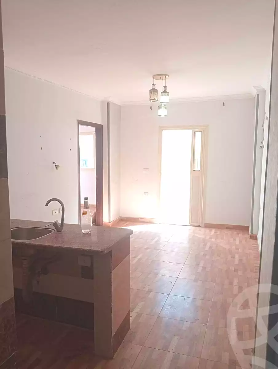 https://aqarmap.com.eg/ar/listing/7119901-for-sale-alexandria-al-agamy-lbytsh-el-hanafeya-st