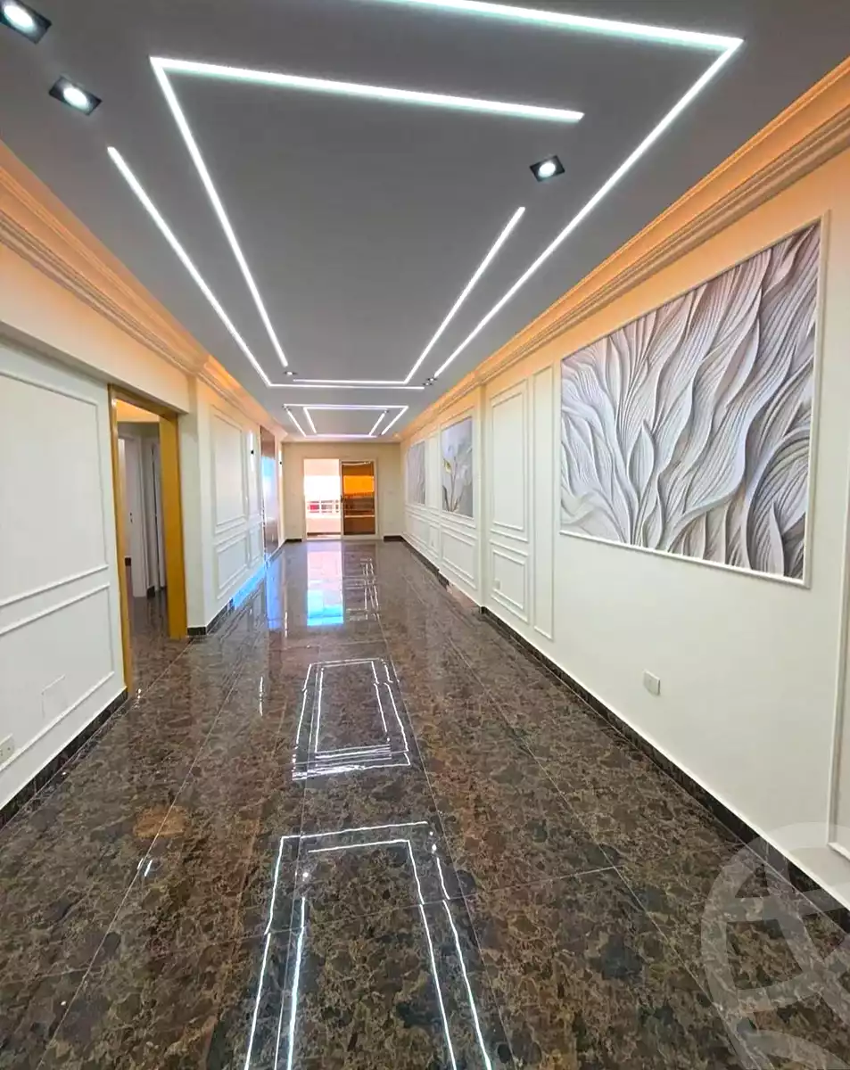 https://aqarmap.com.eg/ar/listing/7120008-for-sale-alexandria-sydy-bshr-sydy-bshr-bhry-shr-khld-bn-lwlyd