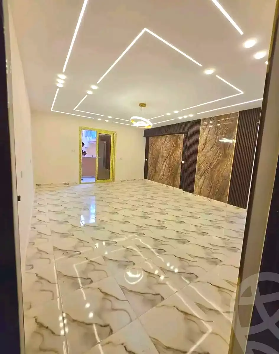 https://aqarmap.com.eg/ar/listing/7120025-for-sale-alexandria-al-agamy-el-hanouvel-al-haded-we-al-soulb-st