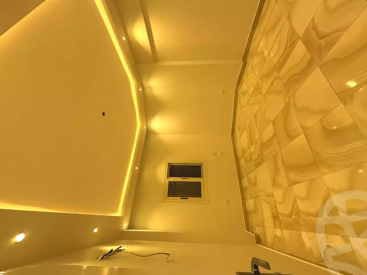 https://aqarmap.com.eg/ar/listing/7099373-for-sale-cairo-el-sheikh-zayed-city-el-hay-el-khames-lhy-lkhms